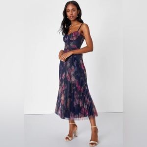 Alluring Invite Midnight Blue Floral Pleated Bustier Midi Dress Small